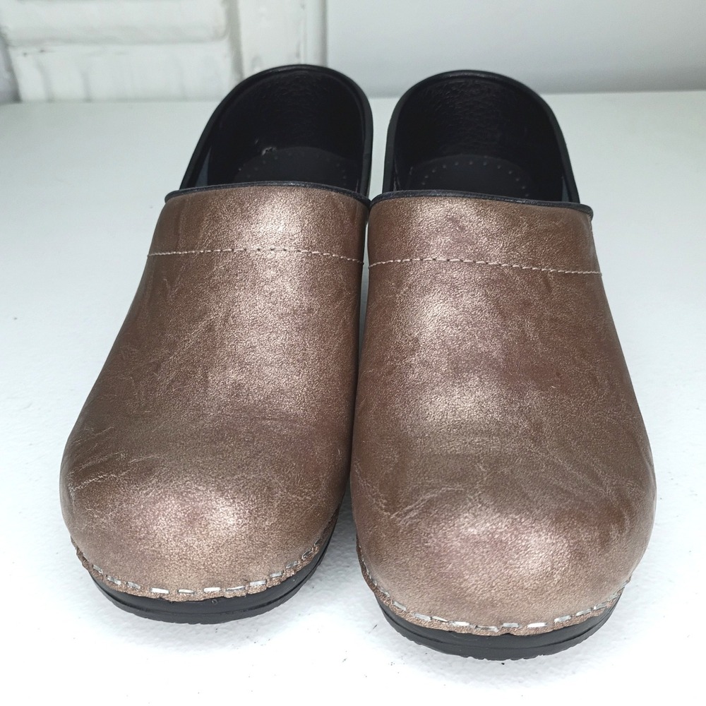 Sanita Professional Clogs 6.5 Bronze Brown Leather EUC EU 37 - Picture 3 of 8